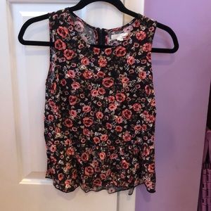 Floral pendulum blouse